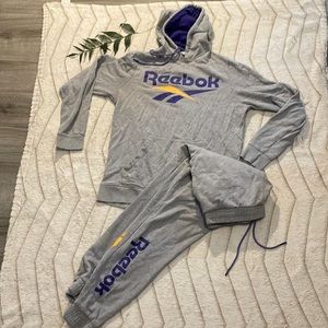 Reebok Athletic Gray Set / Hoodie & Joggers/ Size Large